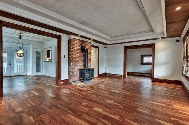 $399,000 | 109 Park Row, Rochester, VT 05767