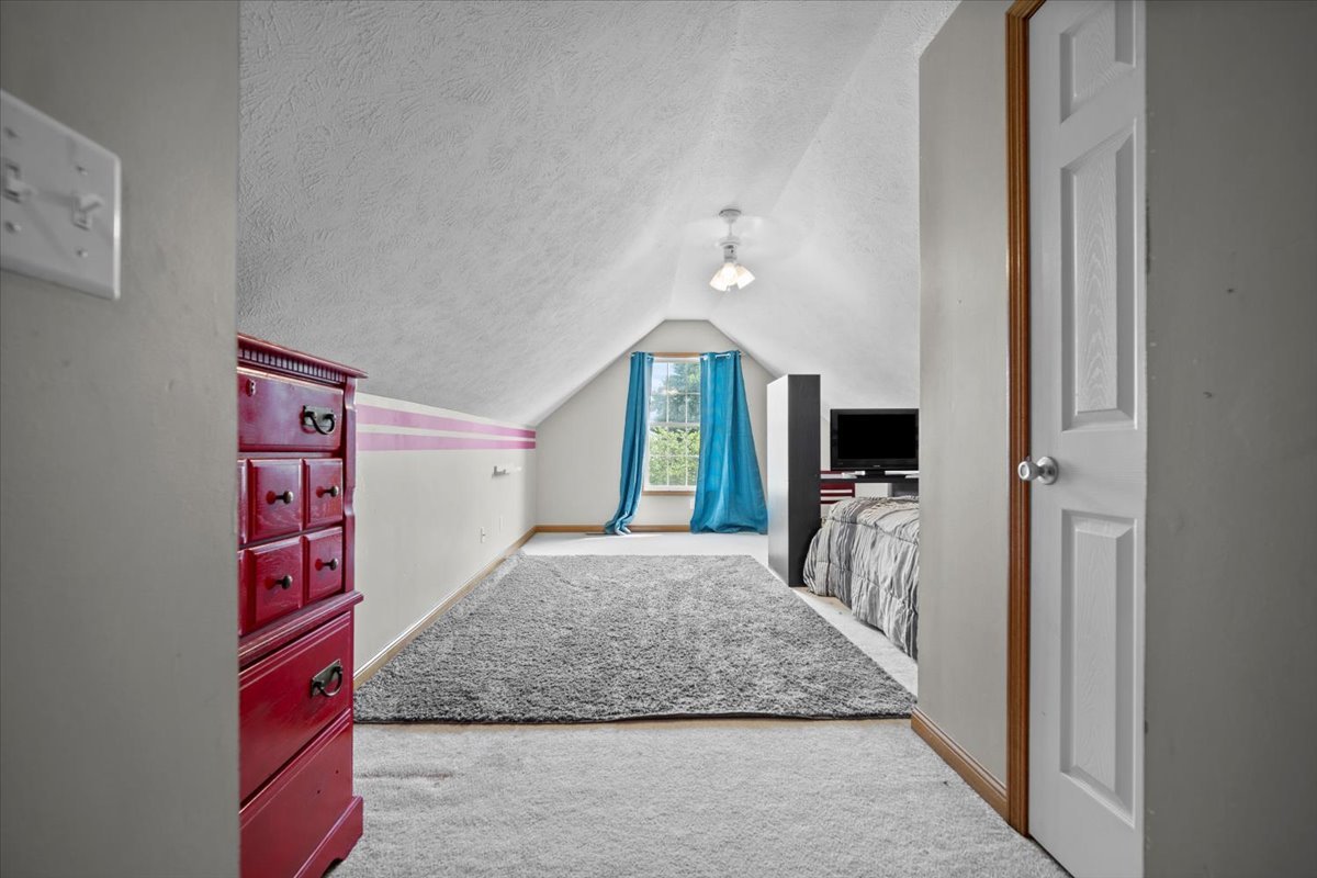 1318 Shannon Road Normal, IL 61761 - Photo 24 of 40 a view of hall way with furniture