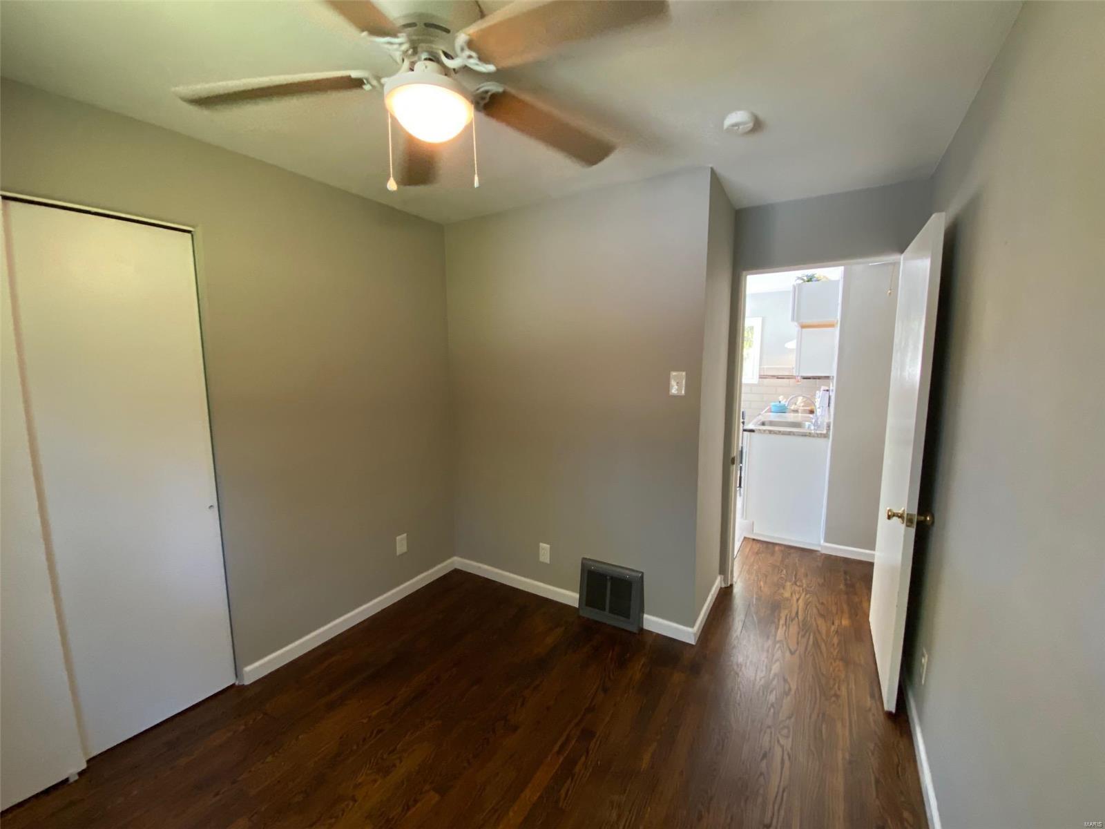 3011 Ridgeway Avenue St. Louis, MO 63114 - Photo 23 of 47 Gallery Image 23