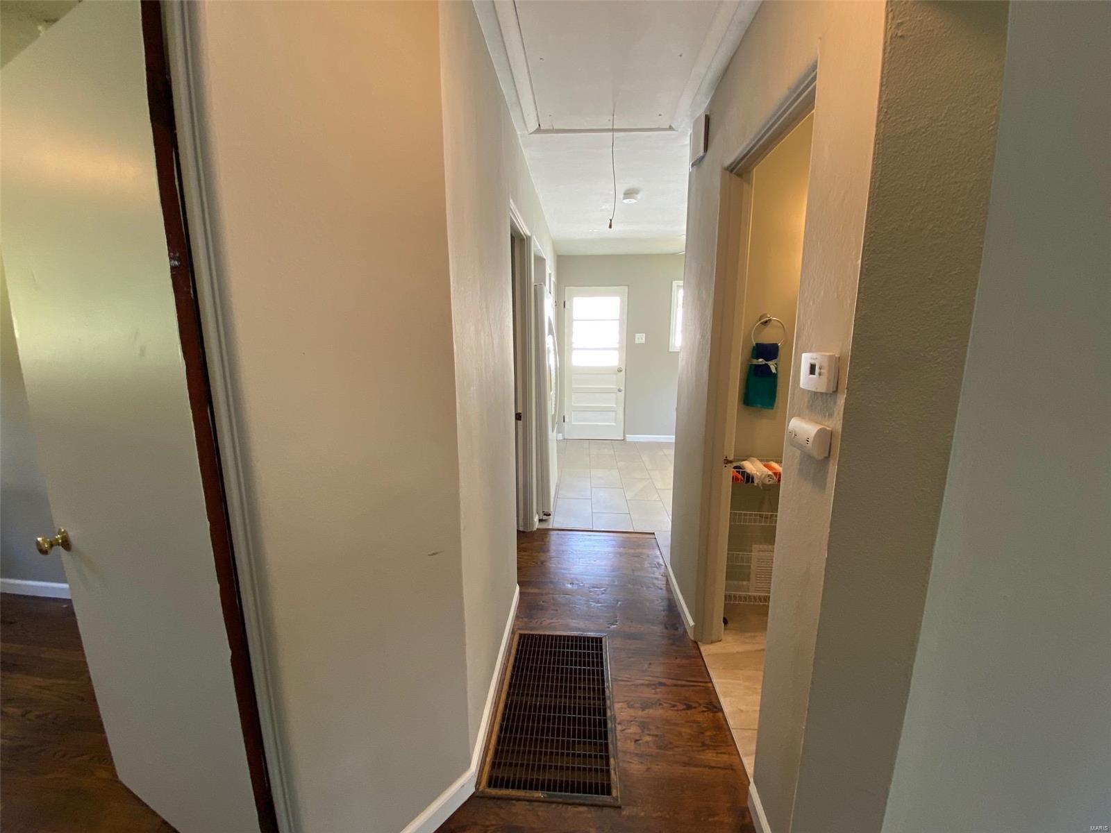 3011 Ridgeway Avenue St. Louis, MO 63114 - Photo 24 of 47 Gallery Image 24