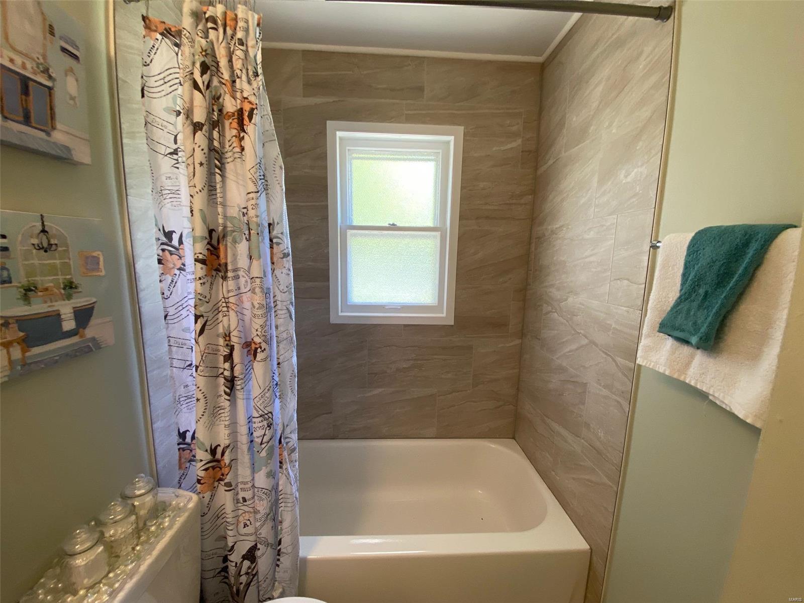 3011 Ridgeway Avenue St. Louis, MO 63114 - Photo 32 of 47 Gallery Image 32