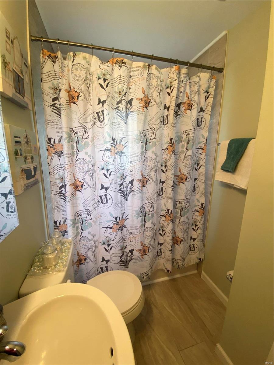 3011 Ridgeway Avenue St. Louis, MO 63114 - Photo 34 of 47 Gallery Image 34