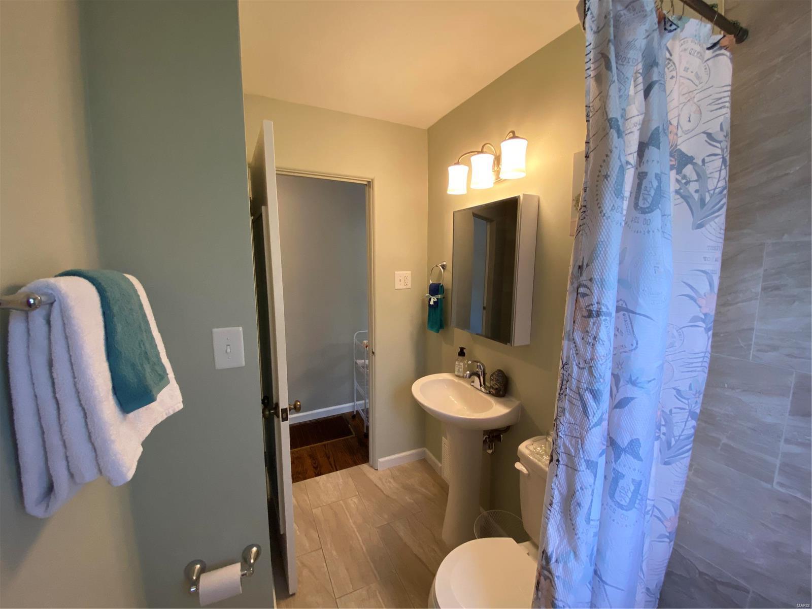 3011 Ridgeway Avenue St. Louis, MO 63114 - Photo 36 of 47 Gallery Image 36