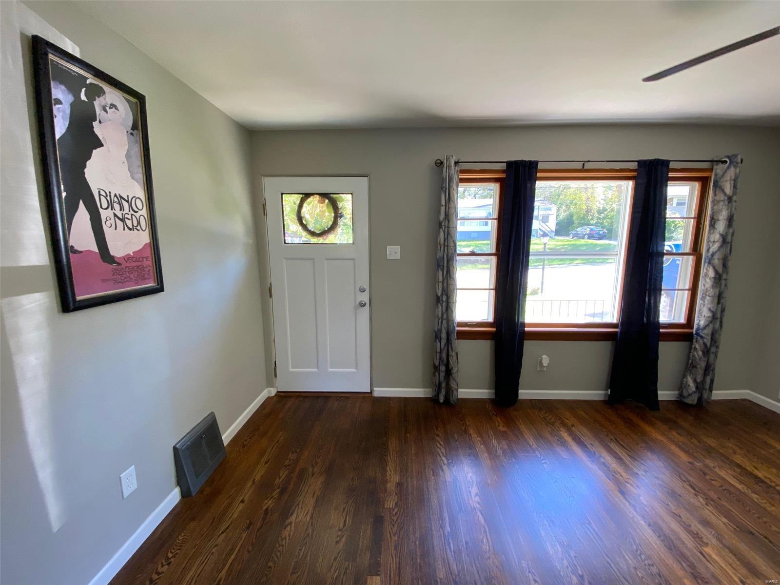 3011 Ridgeway Avenue St. Louis, MO 63114 - Photo 10 of 47 Gallery Image 10