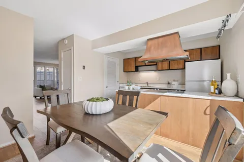 $238,000 | 6433 Barrie Road, Edina, MN 55435