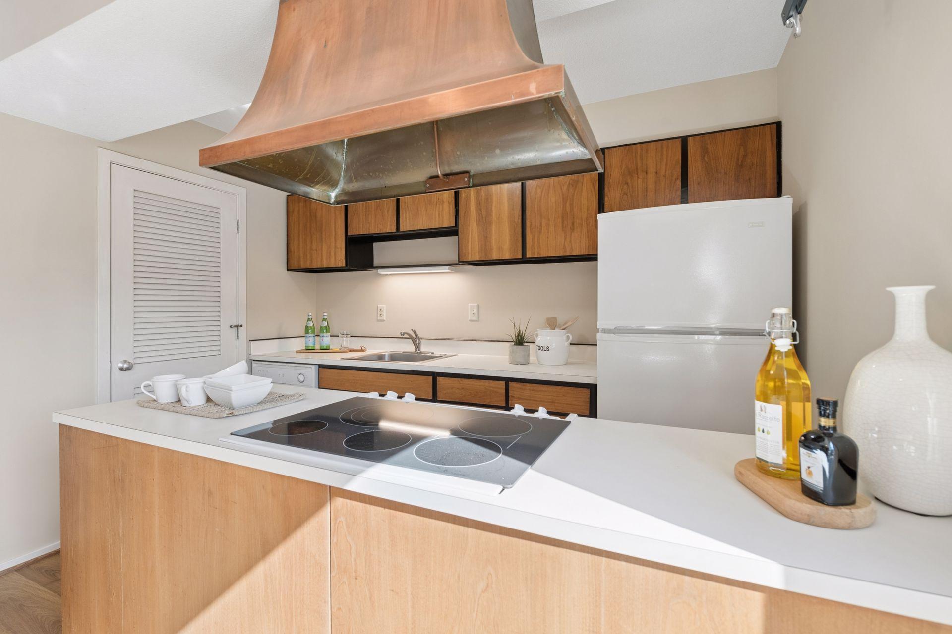 6433 Barrie Road Edina, MN 55435 - Photo 14 of 32