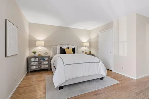 $238,000 | 6433 Barrie Road, Edina, MN 55435