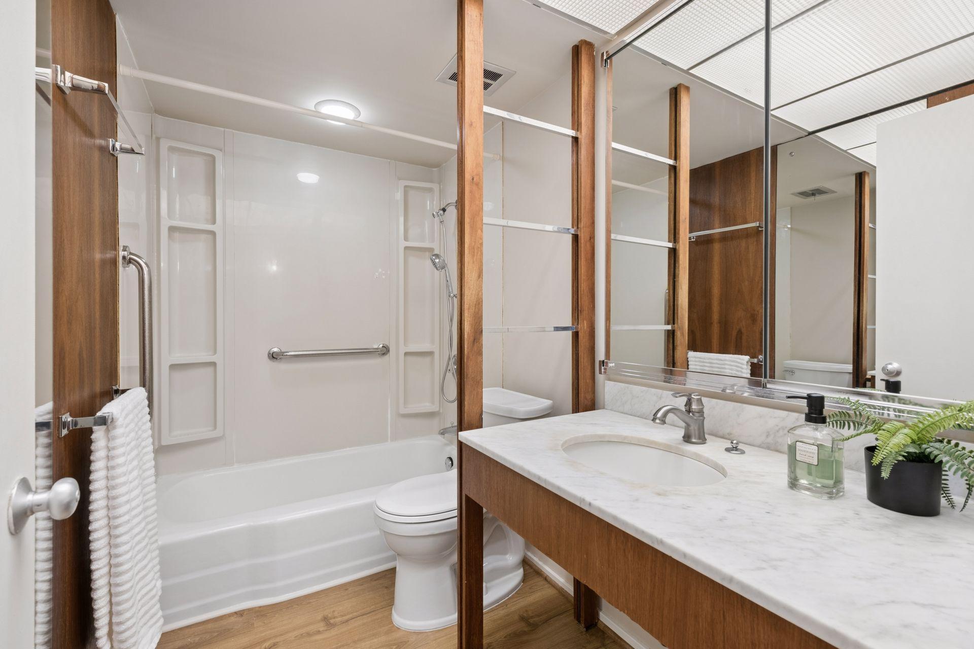 6433 Barrie Road Edina, MN 55435 - Photo 23 of 32