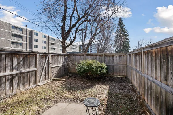 $238,000 | 6433 Barrie Road, Edina, MN 55435