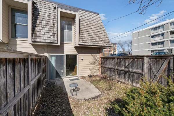 $238,000 | 6433 Barrie Road, Edina, MN 55435