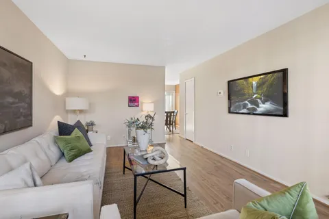 $238,000 | 6433 Barrie Road, Edina, MN 55435