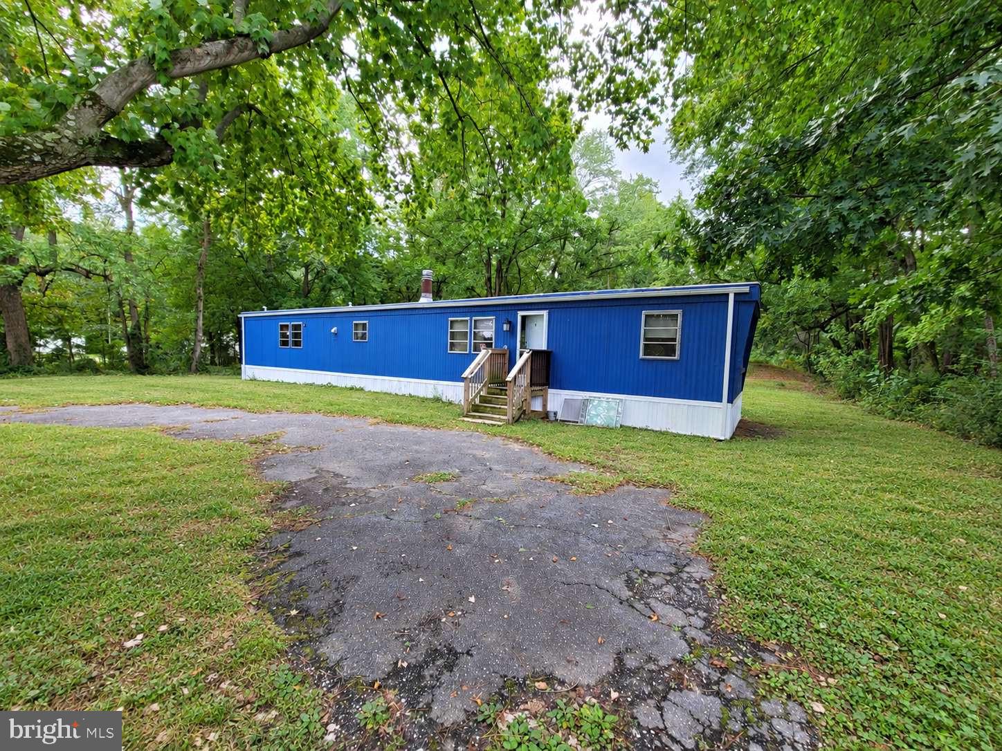 2119 Hunting Quarter Road Houston, DE 19954 - Photo 2 of 20 Gallery Image 2
