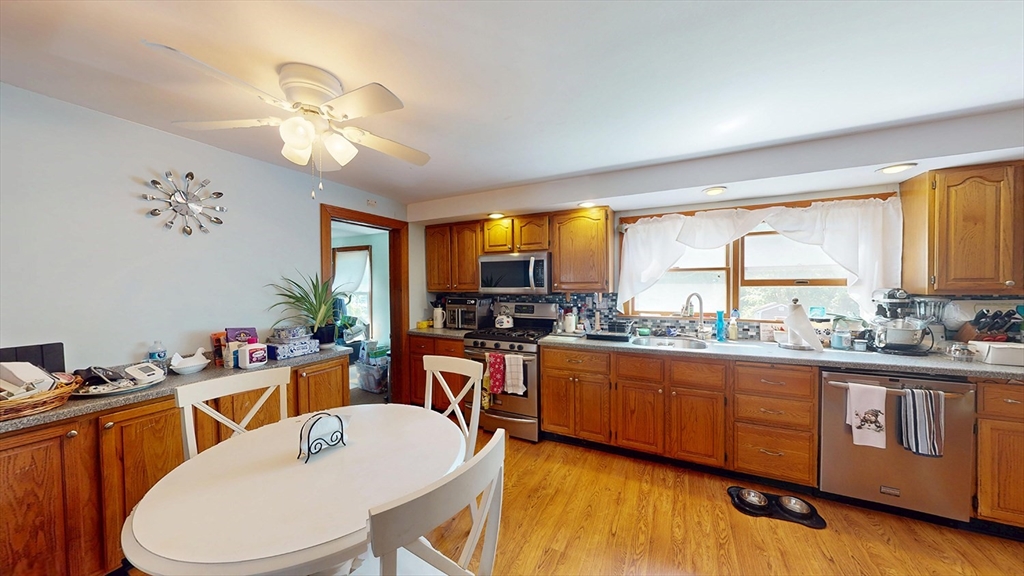 34 Trenton Road Dedham, MA 02026 - Photo 10 of 32
