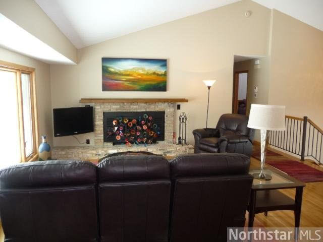245 County 92 Road, Unit 92 Minnetrista, MN 55364 - Photo 2 of 8 Gallery Image 2