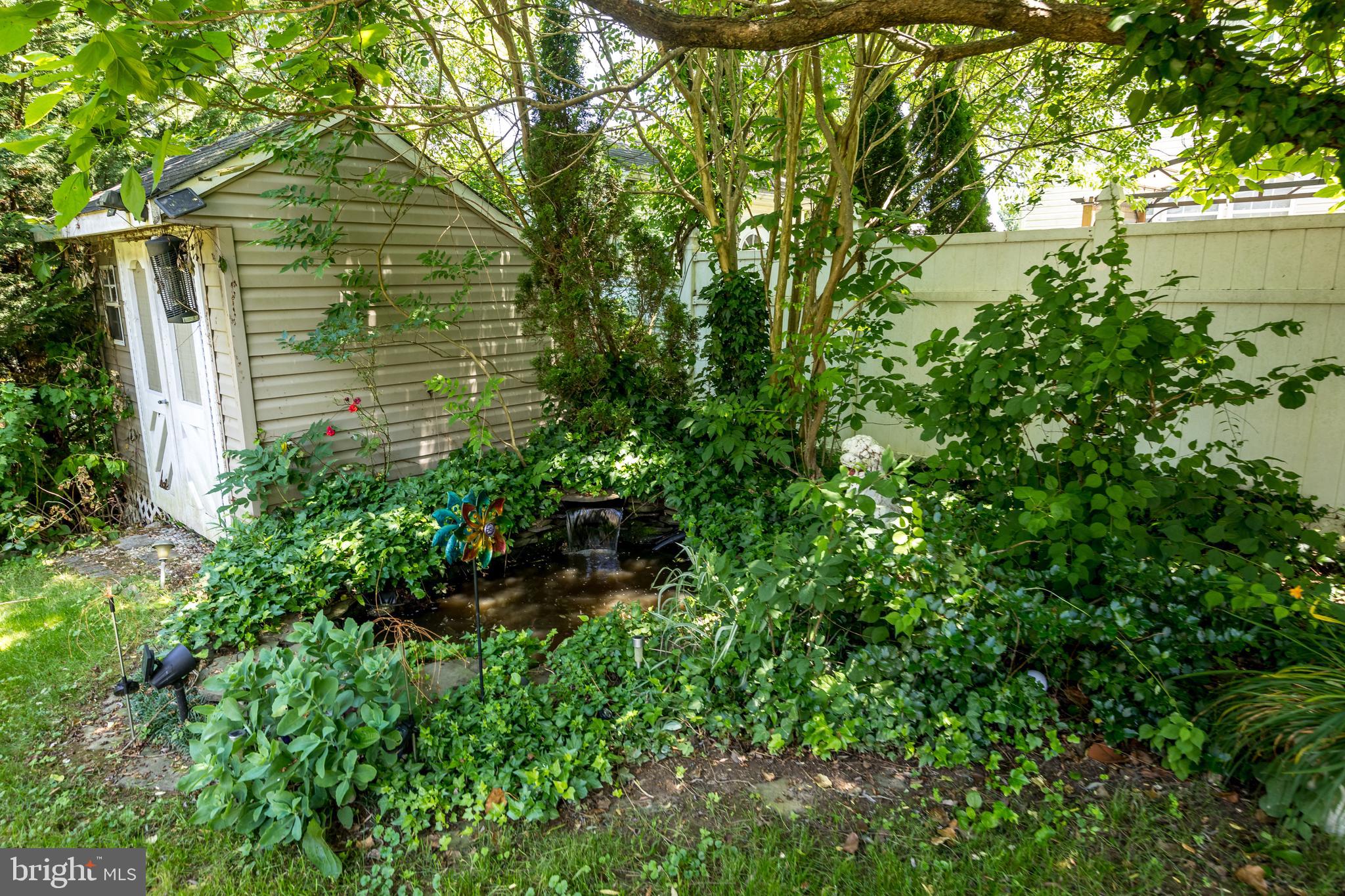 307 Powdersby Road Joppa, MD 21085 - Photo 43 of 45 Well manicured yard