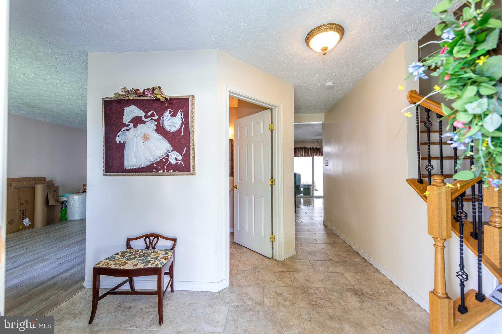 307 Powdersby Road Joppa, MD 21085 - Photo 5 of 45 Entryway from front door