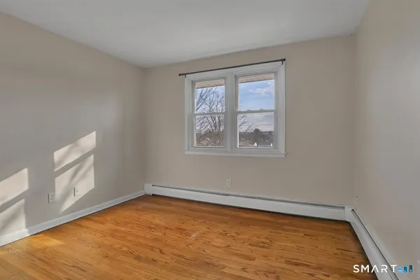 $1,600 | 63 Maynard Street, Middletown, CT 06457