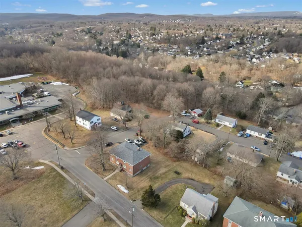$1,600 | 63 Maynard Street, Middletown, CT 06457