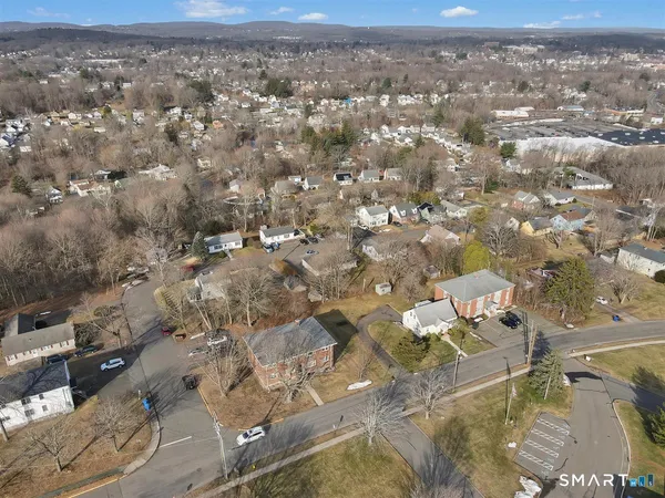 $1,600 | 63 Maynard Street, Middletown, CT 06457