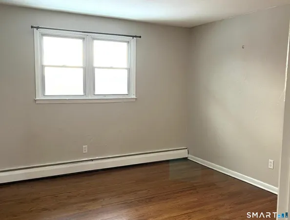 $1,600 | 63 Maynard Street, Middletown, CT 06457