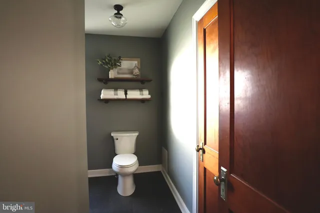 $279,000 | 44 Fairview Avenue, Lancaster, PA 17603