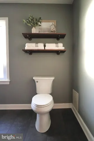 $279,000 | 44 Fairview Avenue, Lancaster, PA 17603