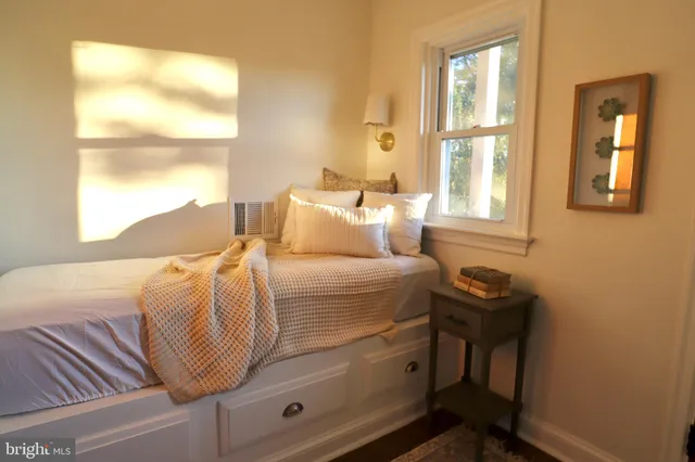 $279,000 | 44 Fairview Avenue, Lancaster, PA 17603