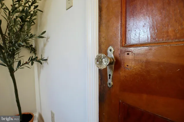 $279,000 | 44 Fairview Avenue, Lancaster, PA 17603