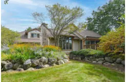 $799,900 | N19-w22081 Foxview Court, Unit 2B, Waukesha, WI 53186