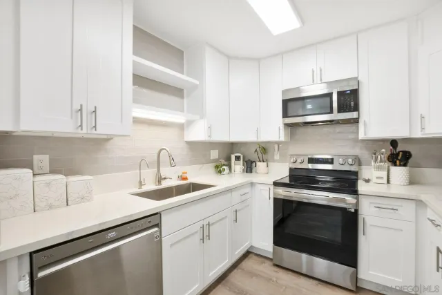 $755,000 | 140 Walnut Avenue, Unit 2A, San Diego, CA 92103