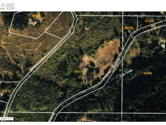 a view of an outdoor space