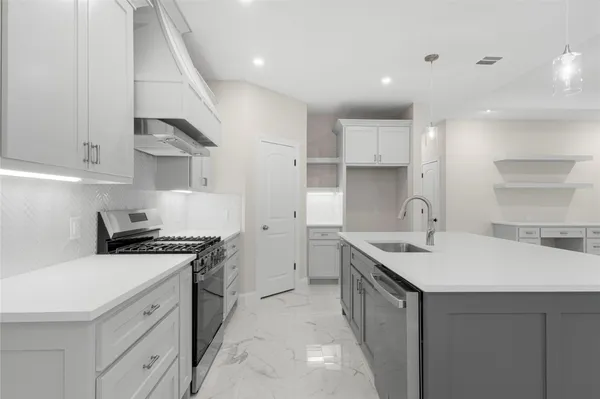 $269,999 | 2950 Gulf Avenue, Beaumont, TX 77703