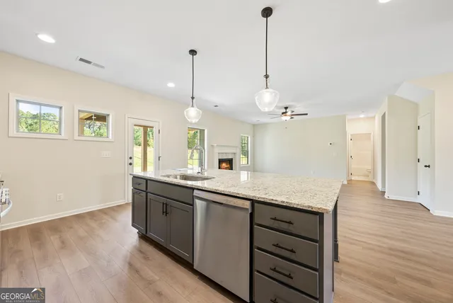 $424,900 | 107 Beaver Crk Way, Unit 249, LaGrange, GA 30241