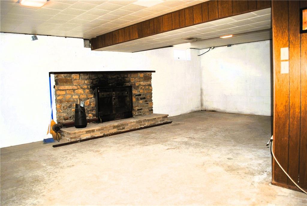 2247 Orr Road Apollo, PA 15613 - Photo 23 of 37 Fireplace
