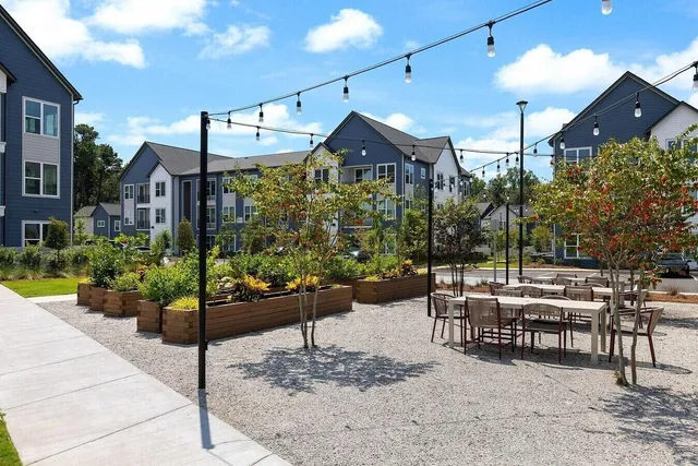 $1,425 | 1000 Marlowe Vista Place, Unit A1, Summerville, SC 29486