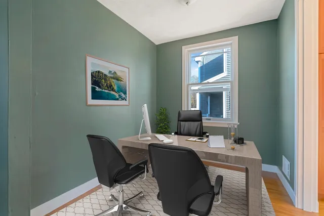 $599,900 | 166 Decatur Road, Portsmouth, NH 03801