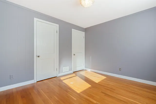 $599,900 | 166 Decatur Road, Portsmouth, NH 03801