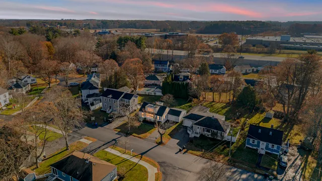 $599,900 | 166 Decatur Road, Portsmouth, NH 03801