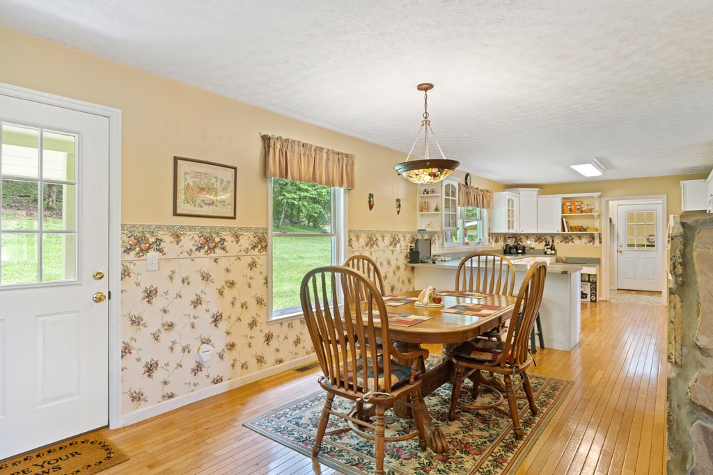 1451 Eagle Mountain Road Hiawassee, GA 30546 - Photo 30 of 55