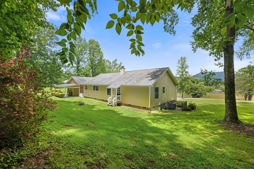 1451 Eagle Mountain Road Hiawassee, GA 30546 - Photo 39 of 55