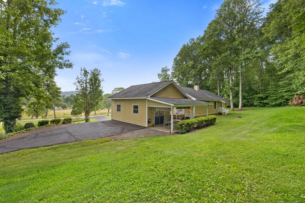 1451 Eagle Mountain Road Hiawassee, GA 30546 - Photo 46 of 55