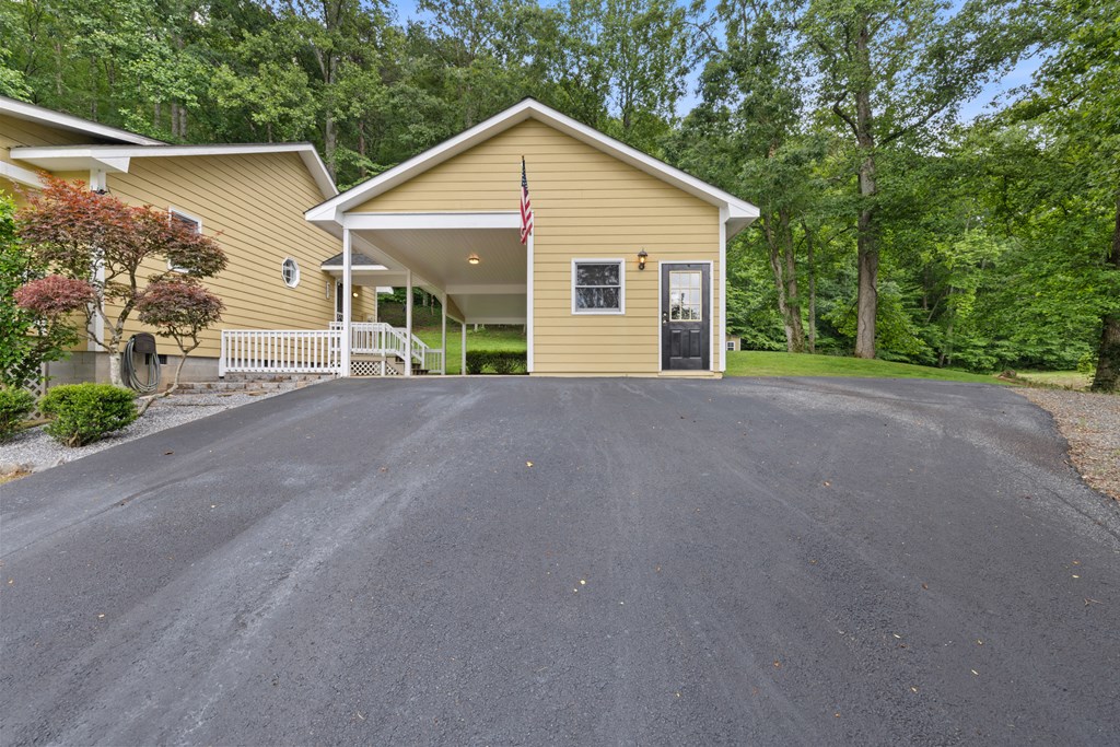 1451 Eagle Mountain Road Hiawassee, GA 30546 - Photo 49 of 55