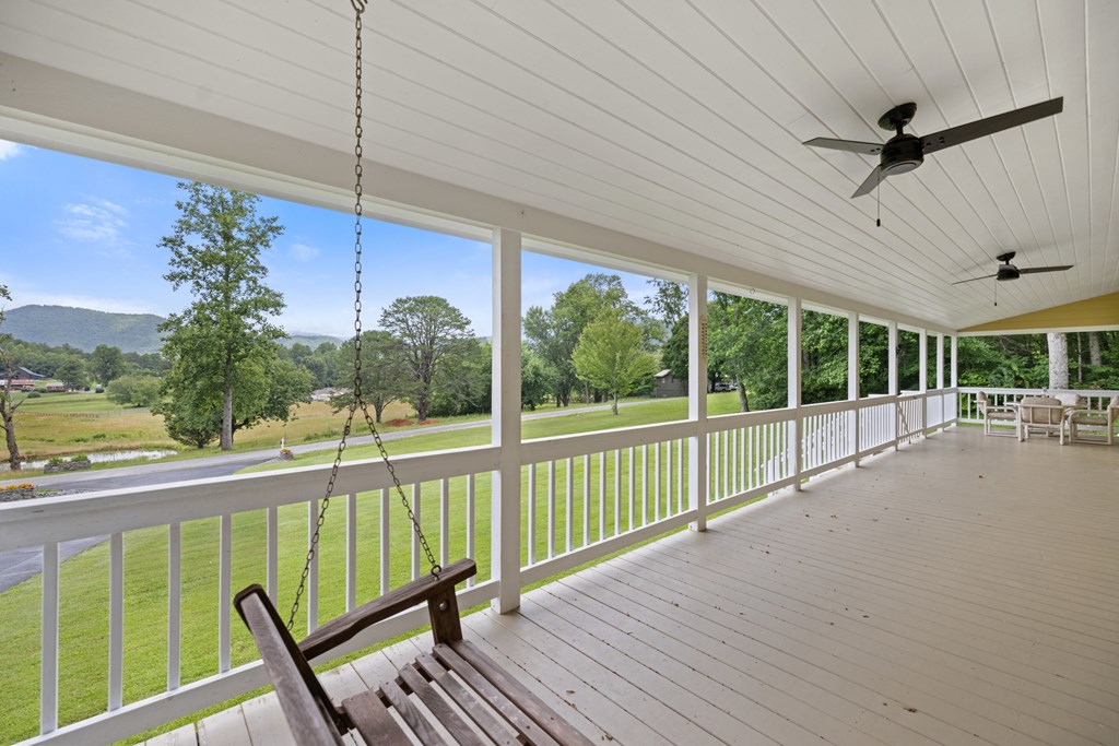 1451 Eagle Mountain Road Hiawassee, GA 30546 - Photo 10 of 55