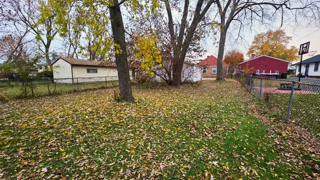 $249,900 | 51 50th Avenue, Bellwood, IL 60104