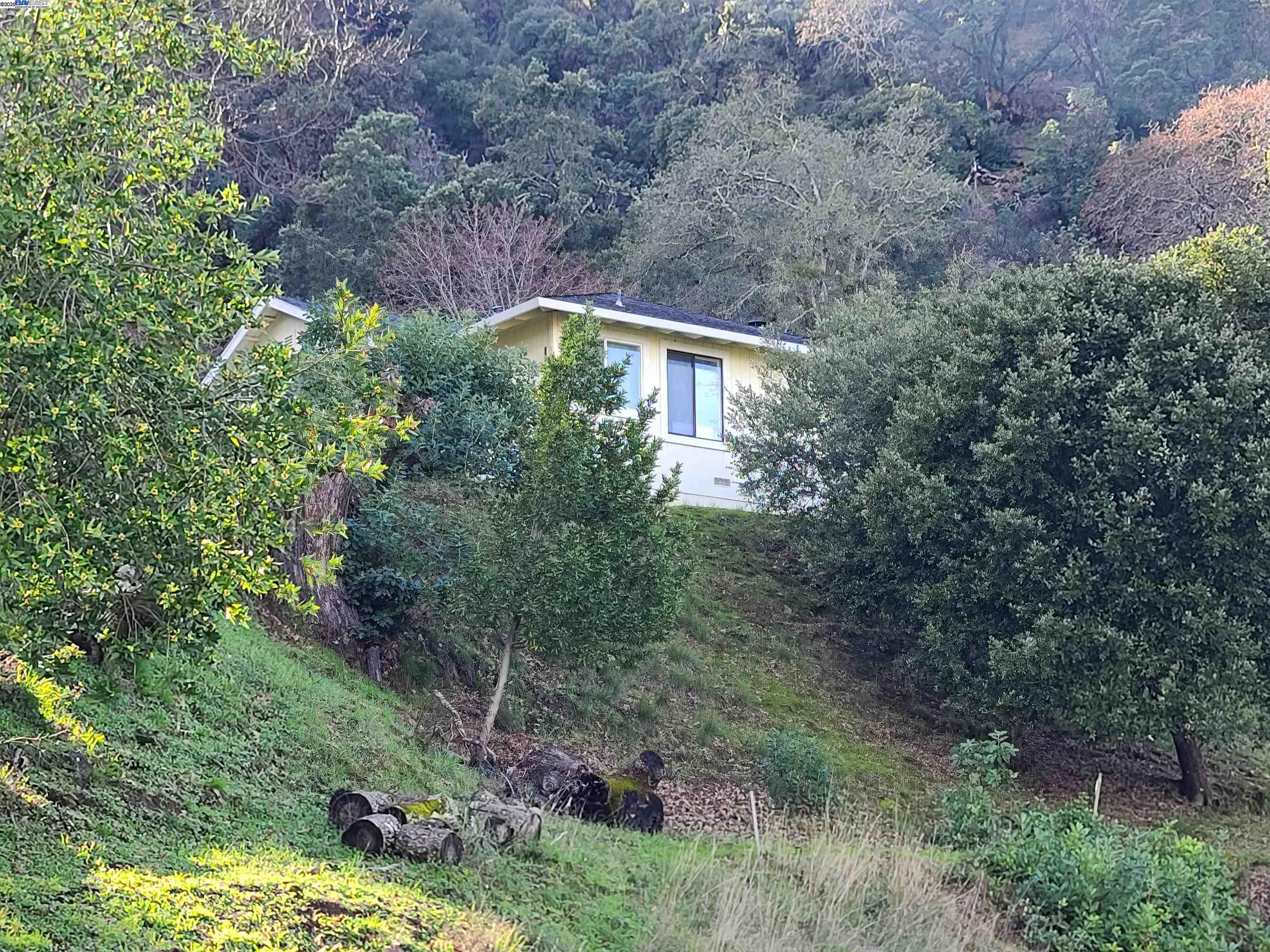 116 Ridgecrest Drive Napa, CA 94558 - Photo 26 of 53 a aerial view of a house with a yard