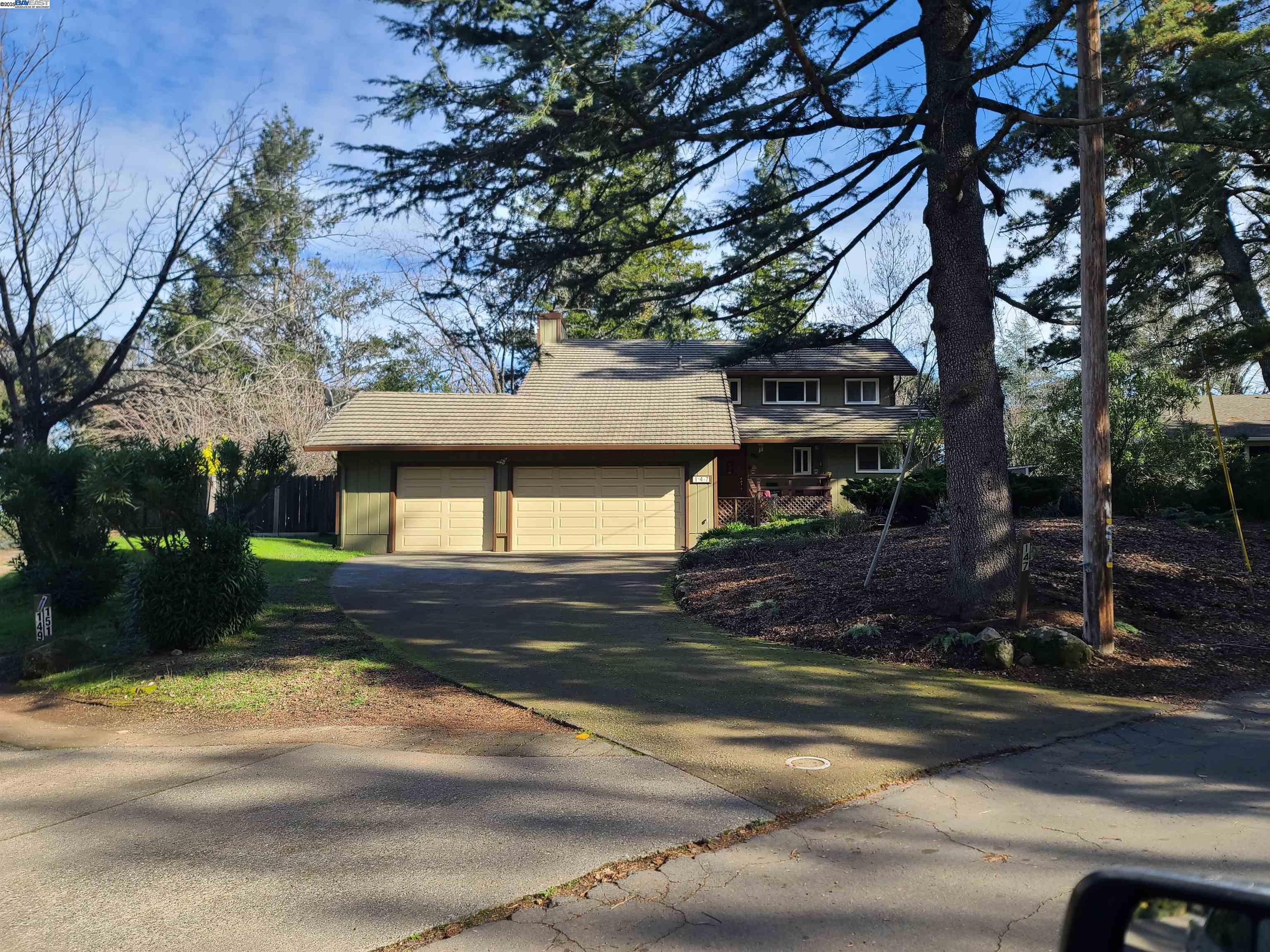 116 Ridgecrest Drive Napa, CA 94558 - Photo 31 of 53 a front view of a house with a yard