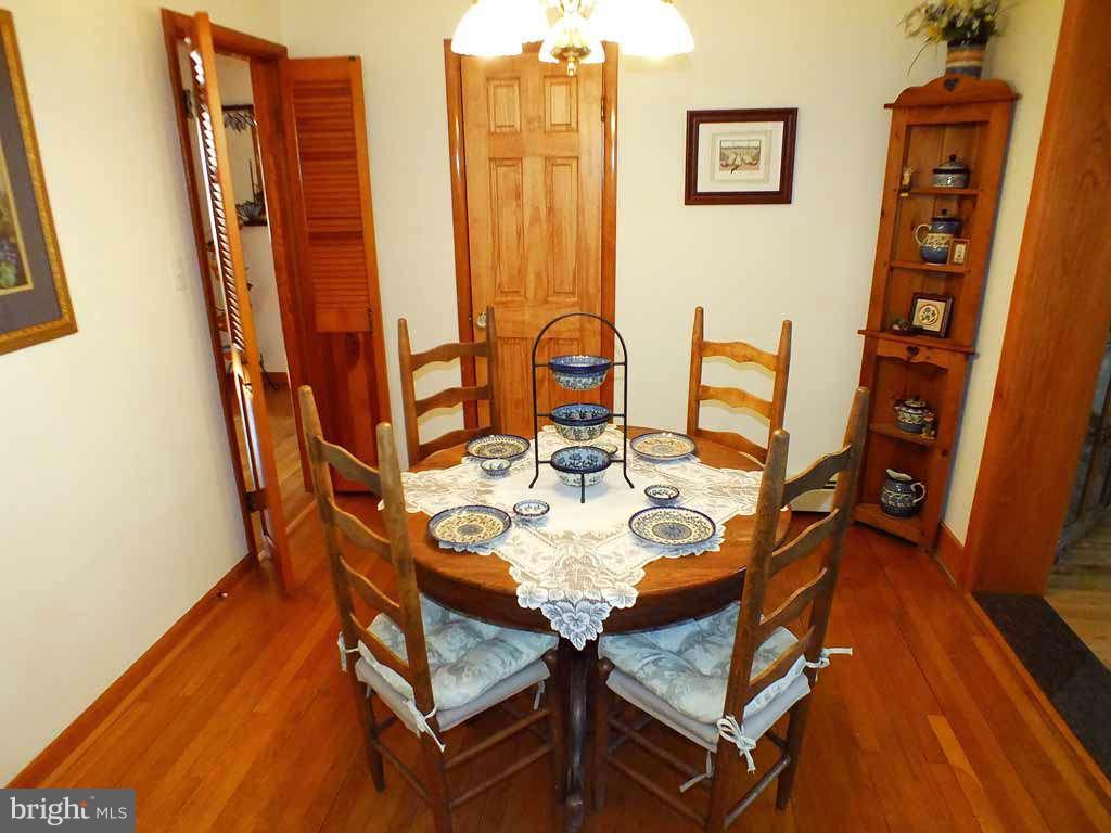 18621 Falls Road Hampstead, MD 21074 - Photo 8 of 24 Dining Room, View 1