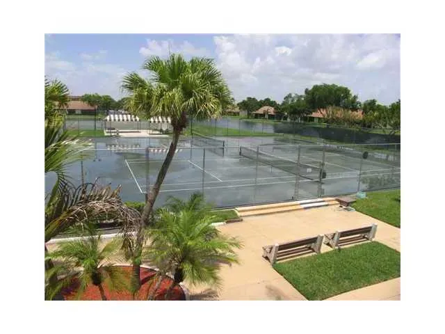 $195,000 | 7915 Willow Spring Drive, Unit 1223, Lake Worth, FL 33467