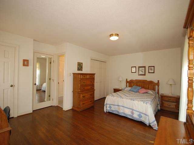 5404 Castlebrook Drive Raleigh, NC 27604 - Photo 10 of 12 1st floor master