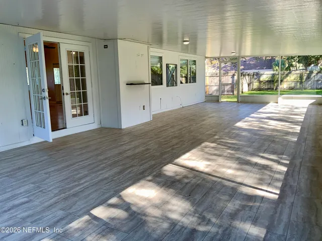 $3,000 | 1809 Kings Way, Neptune Beach, FL 32266